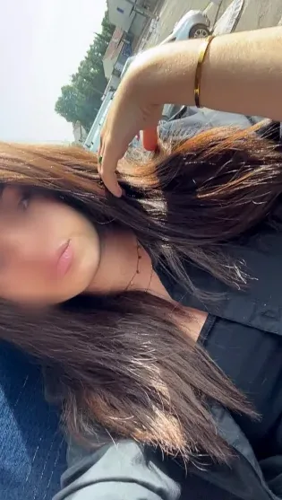 Dilara, 18