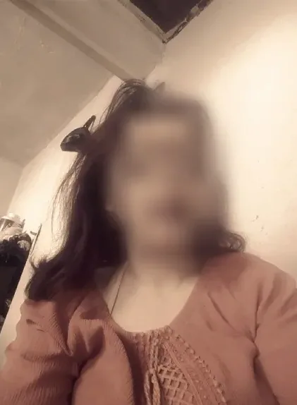 Kira, 39