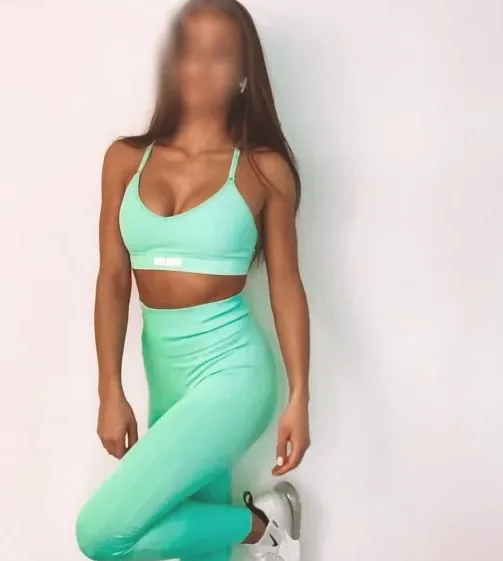 Nora, 25