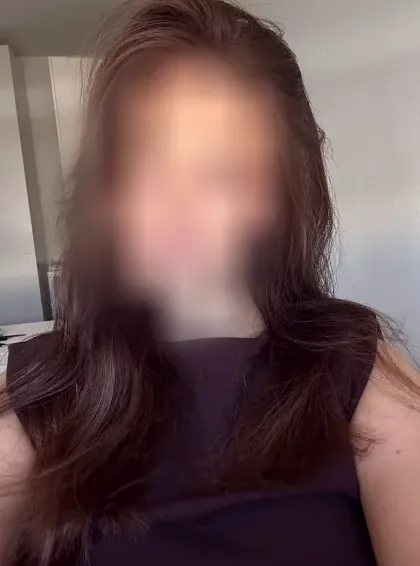 Nora, 28