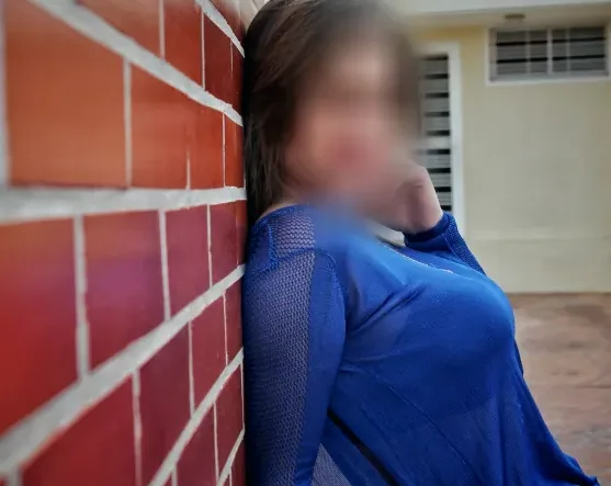 Paula, 27