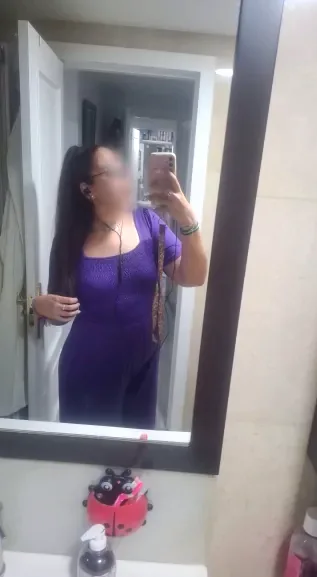 Sophia, 34