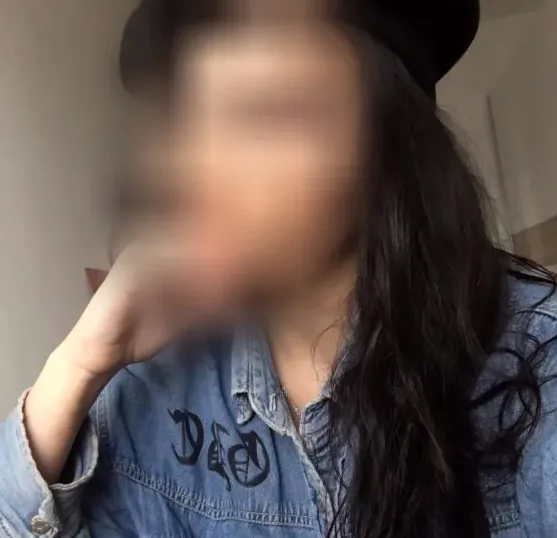 Tanja, 28